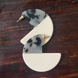 JCrew tortoise and pink earrings